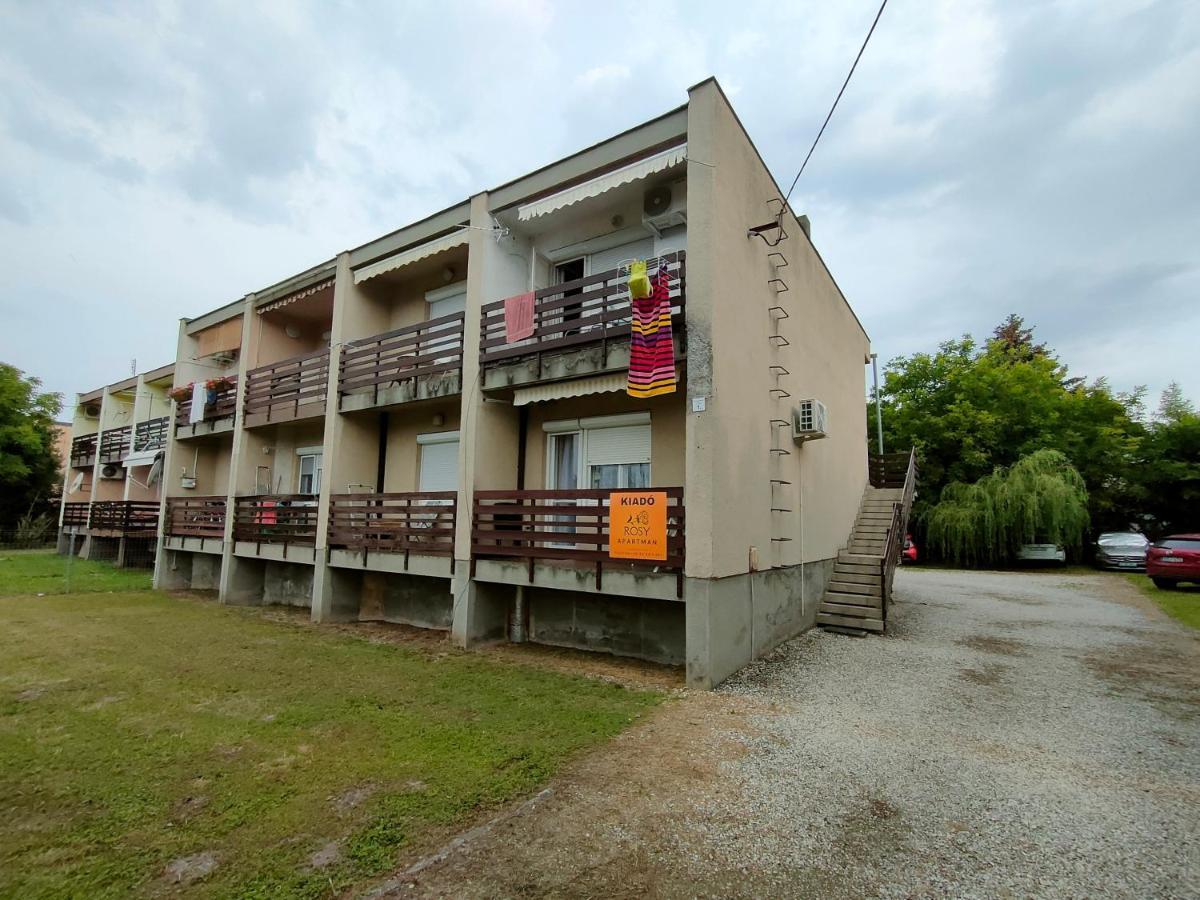 Apartament Rosy Apartman Vonyarcvashegy Zewnętrze zdjęcie