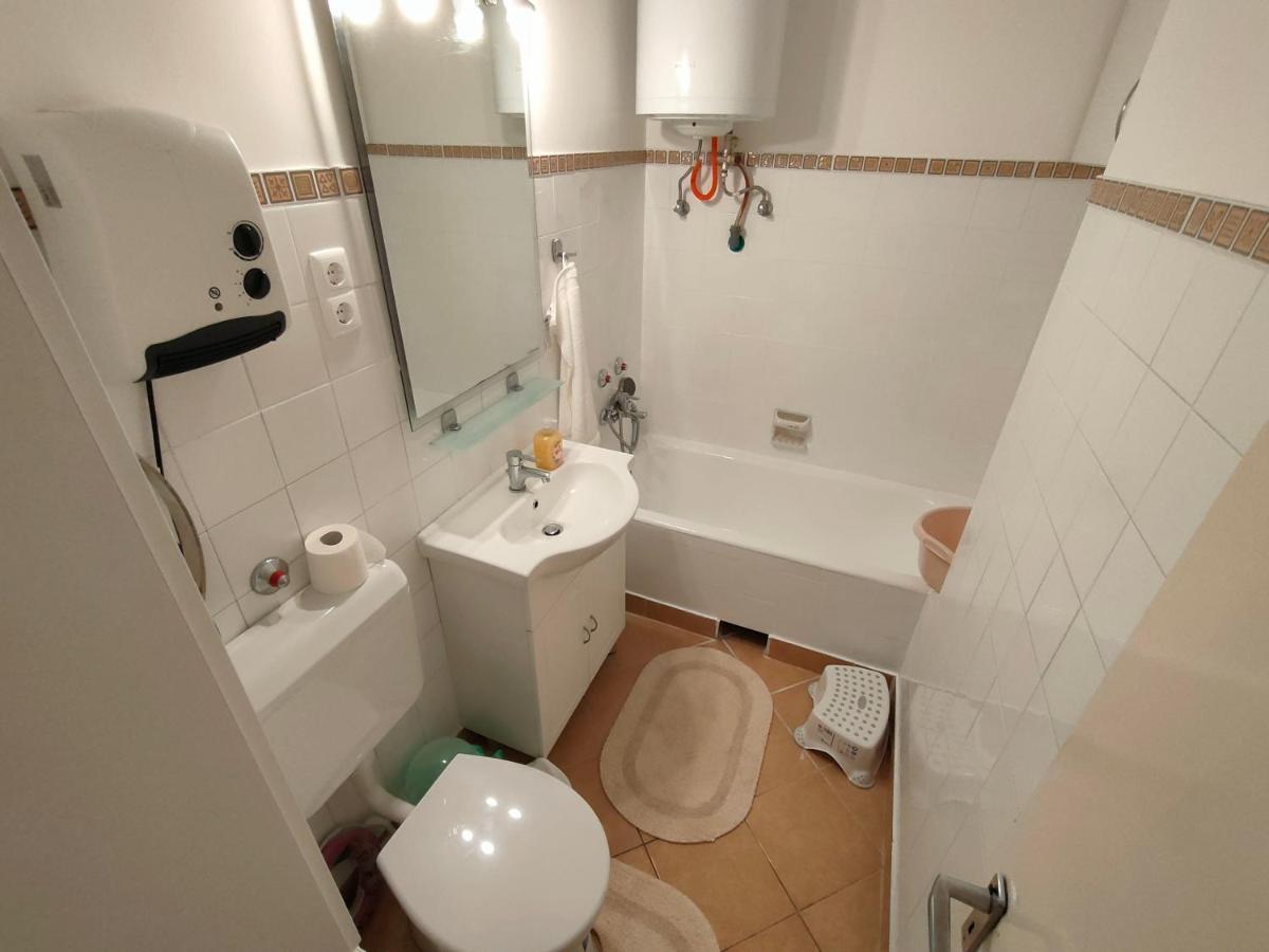 Apartament Rosy Apartman Vonyarcvashegy Zewnętrze zdjęcie